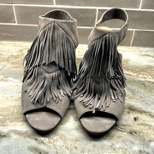 Sam Endleman grey suede fringe ankle bootie sandal